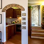 بيت للعطل Holiday Il Boschetto By Interhome *